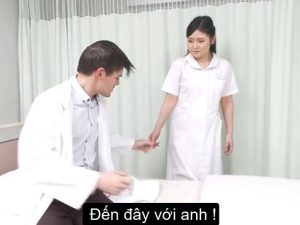 Thư ký dâm nứng lồn rủ trai đẹp địt nhau